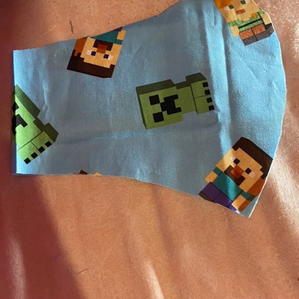 Minecraft friends face mask olson